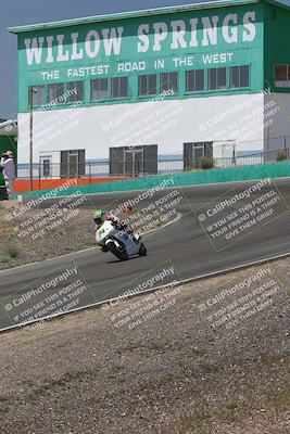 media/Apr-20-2025-AHRMA (Sun) [[393a79c373]]/Race/Group 4/Turn 4b/